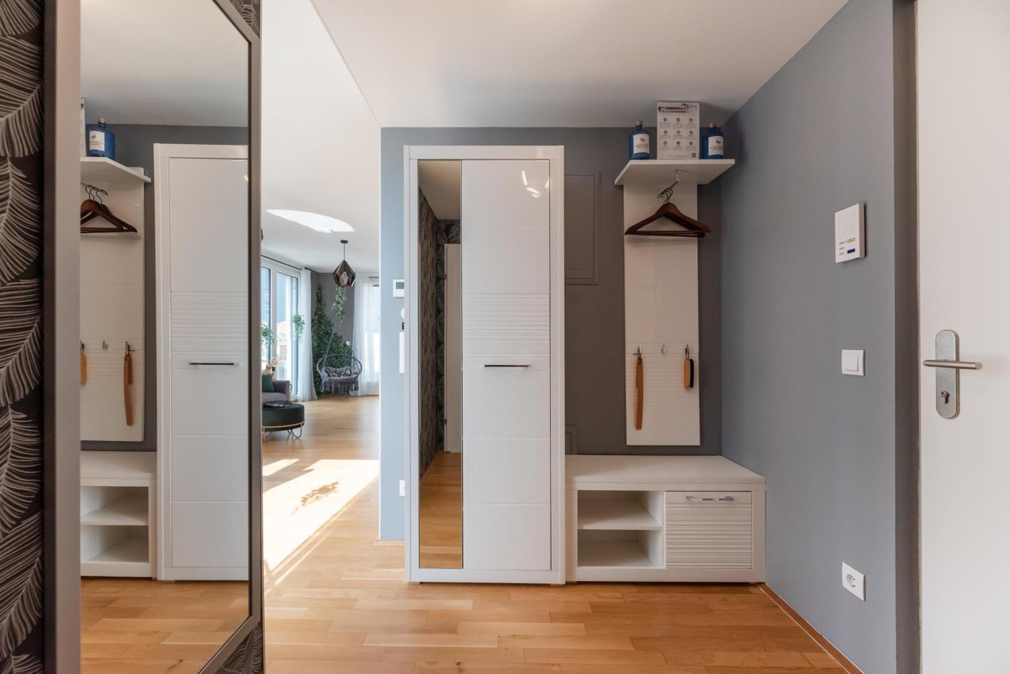Apartment Mit Traumhafter Dachterrasse & Weitblick Viena Exterior foto